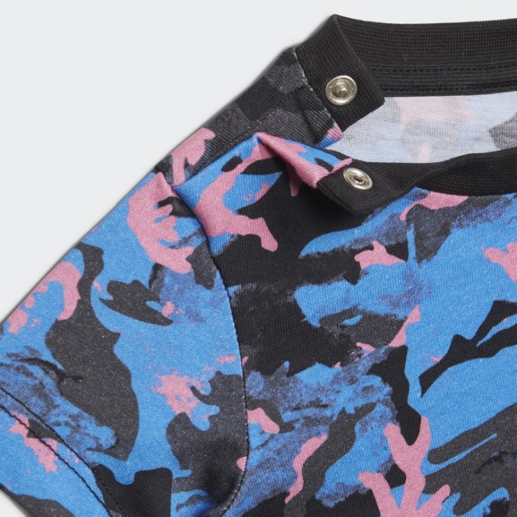 Camiseta Adidas Allover Print Camo Azul