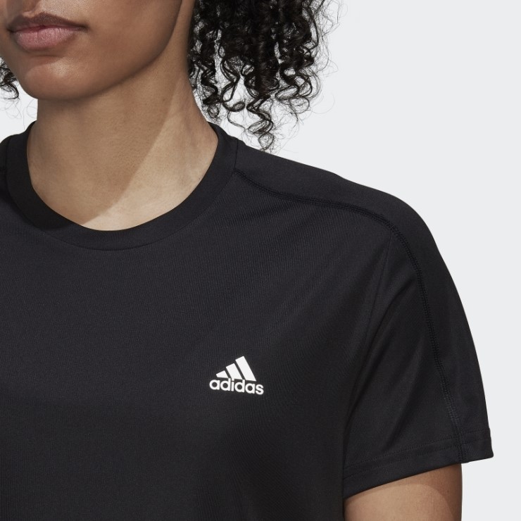 Camiseta Adidas Run It Negra