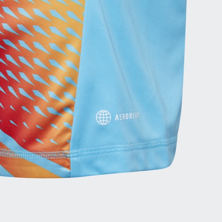 Camiseta Gráfica Tiro 23 Adidas Sky Rush