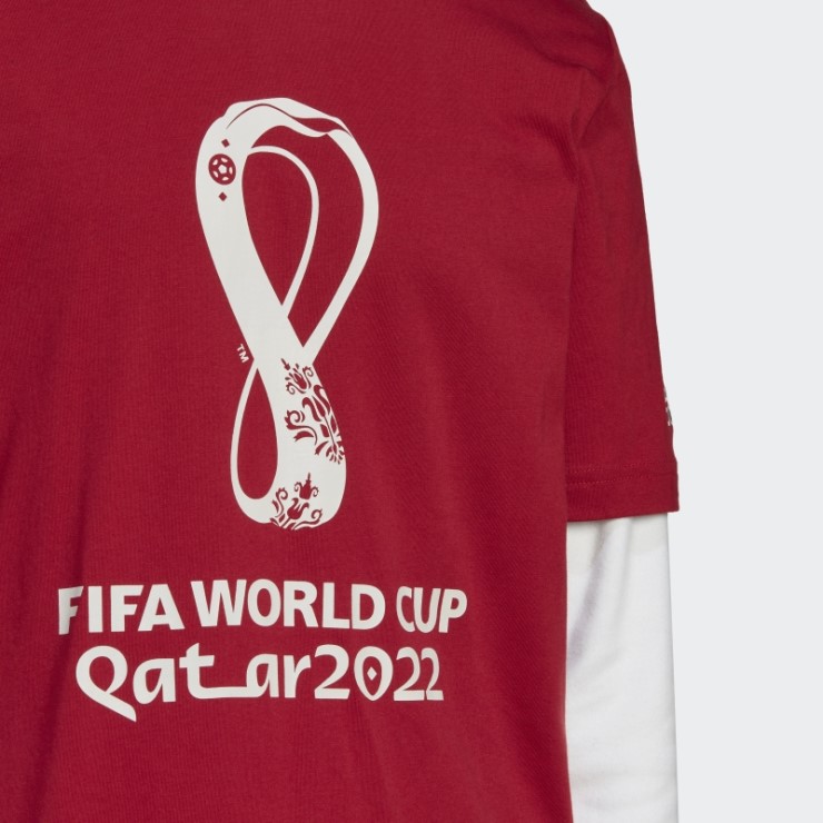 Camiseta Granate Con Gráfico De La Copa Mundial De La Fifa 2022™ Adidas