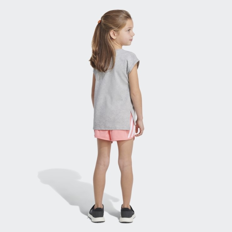 Conjunto De Camiseta Y Pantalón Corto Gris Medio Adidas