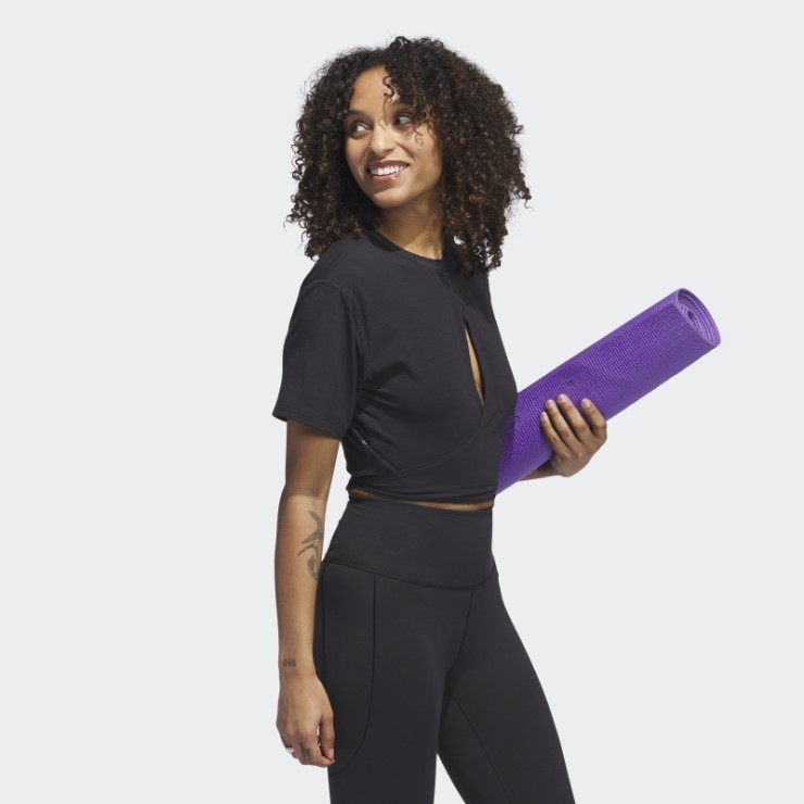 Camiseta Negra Adidas Yoga Studio