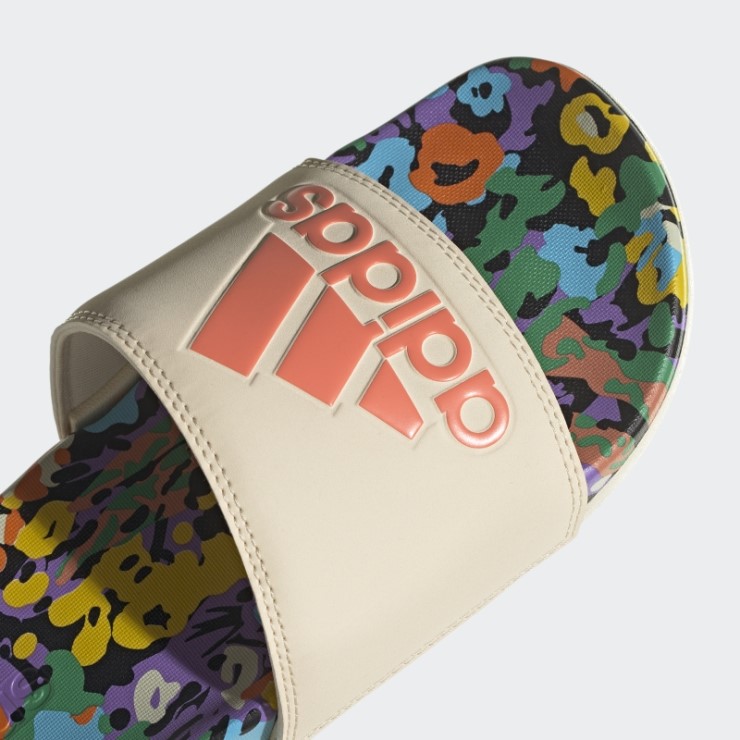 Chanclas Adilette Confort Color Crudo Adidas