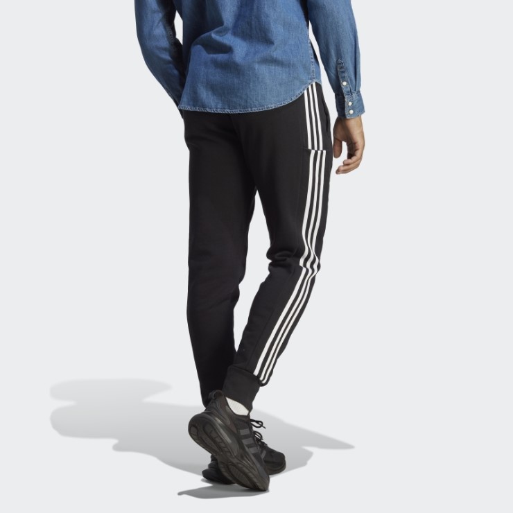 Adidas Essentials - Pantalones De 3 Rayas Con Puños Cónicos De Felpa Francesa