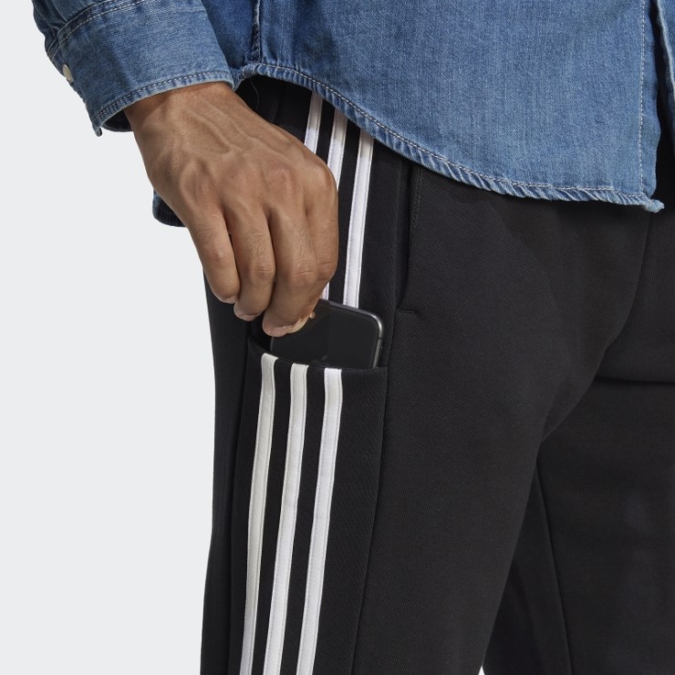 Adidas Essentials - Pantalones De 3 Rayas Con Puños Cónicos De Felpa Francesa