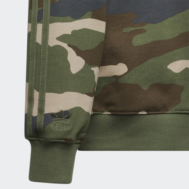 Sudadera Con Cuello Redondo Y Bolsillo De Canguro Con Estampado De Camuflaje De Adidas (todos Los Géneros)