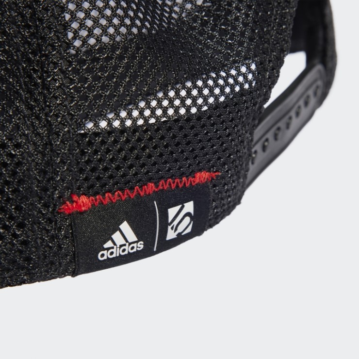 Gorra Trucker Five Ten H90 Adidas Acero