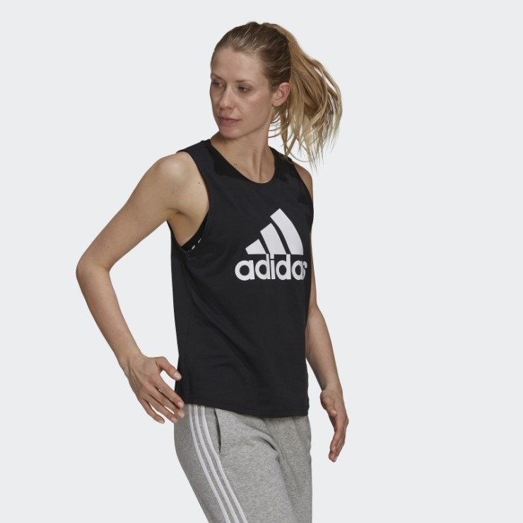 Camiseta Adidas Essentials Con Logo Grande Blanca