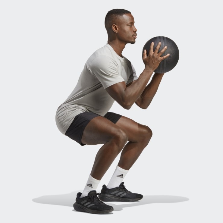 Adidas Mgh Gris Sólido Diseñado Para La Camiseta De Entrenamiento