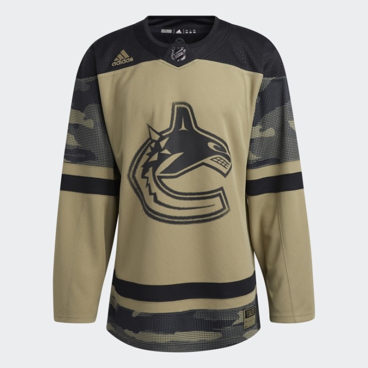 Camiseta Adidas Orbit Canucks Camo Verde