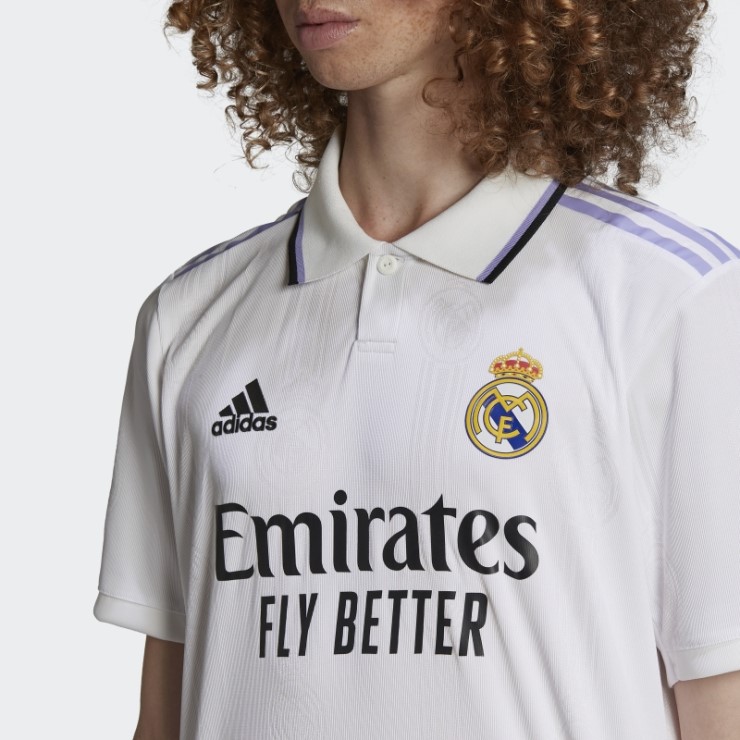 Camiseta Real Madrid 22/23 Primera Equipación Adidas Blanca