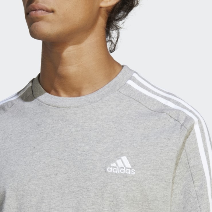 Camiseta Adidas Essentials Single Jersey 3 Rayas Gris Medio