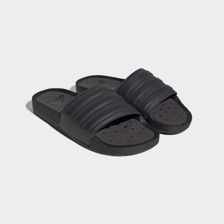 Chanclas Adilette Boost Carbon Adidas