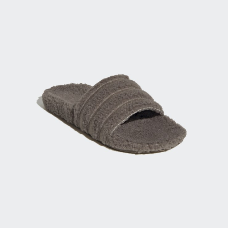 Chanclas Adidas Adilette Marrones Sencillas