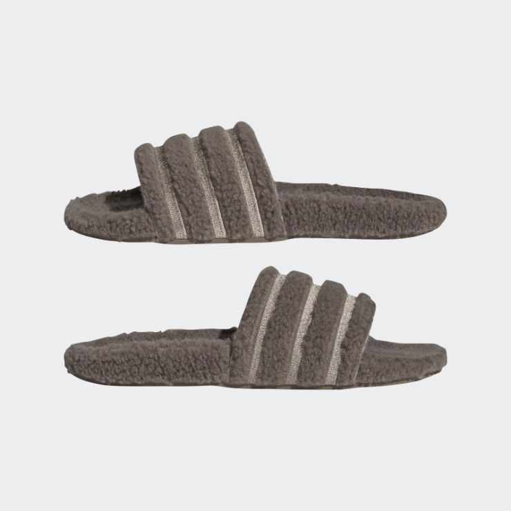 Chanclas Adidas Adilette Marrones Sencillas