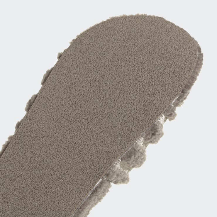 Chanclas Adidas Adilette Marrones Sencillas