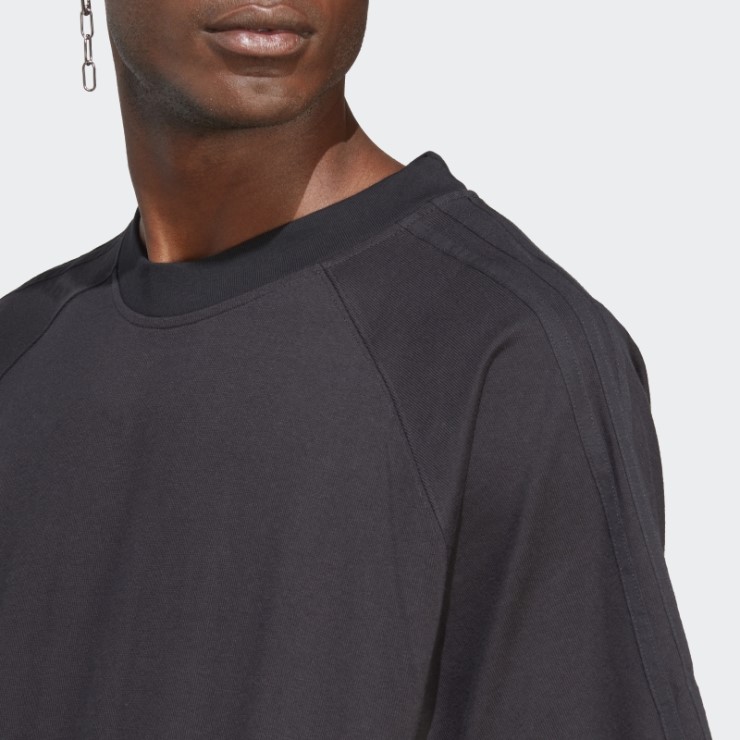 Camiseta Basics Negra Adidas