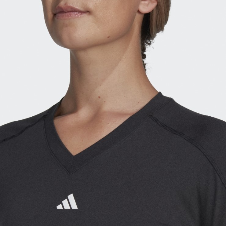Camiseta Negra Con Cuello En V Aeroready Train Essentials Minimal Branding Adidas