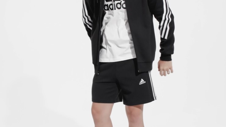 Pantalón Corto Negro Essentials French Terry 3 Rayas Adidas