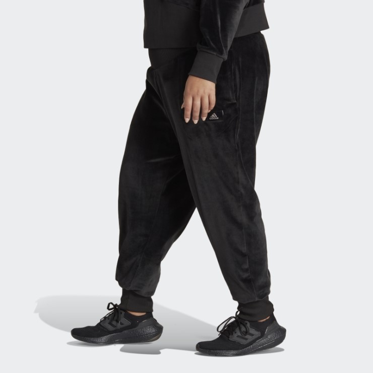 Joggers Acogedores De Terciopelo Negro Holidayz De Adidas (talla Grande)