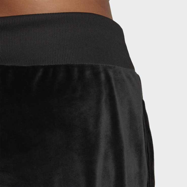Joggers Acogedores De Terciopelo Negro Holidayz De Adidas (talla Grande)