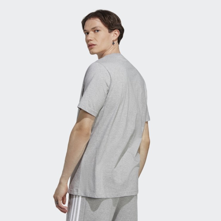 Camiseta Adidas Essentials Single Jersey Con Logo Pequeño Bordado