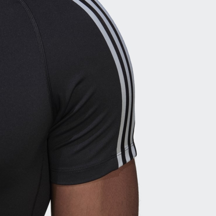 Camiseta De Entrenamiento Adidas Techfit 3-stripes Negra