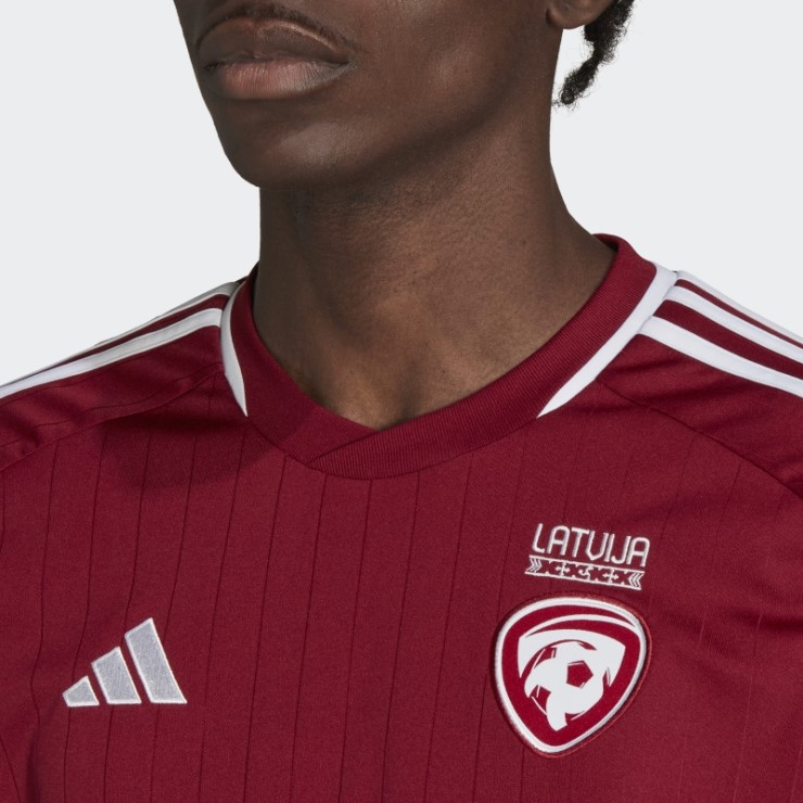 Camiseta Coll Borgoña Letonia 22 Primera Equipación Adidas