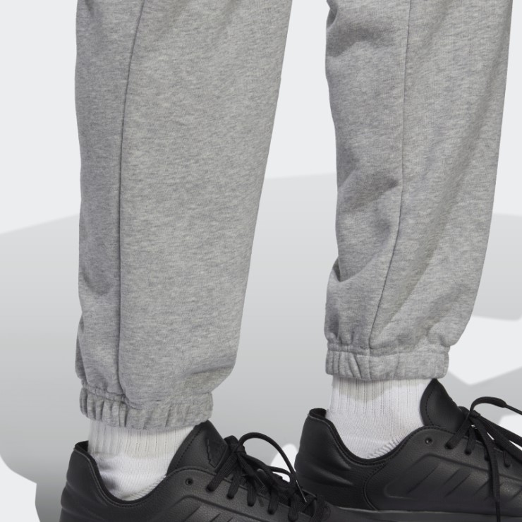 Pantalón Adidas All Szn French Terry Gris Medio