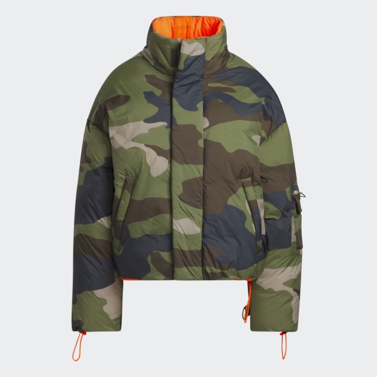 Chamarra Acolchada De Nailon Ligero Adidas Con Estampado De Camuflaje (todos Los Géneros)