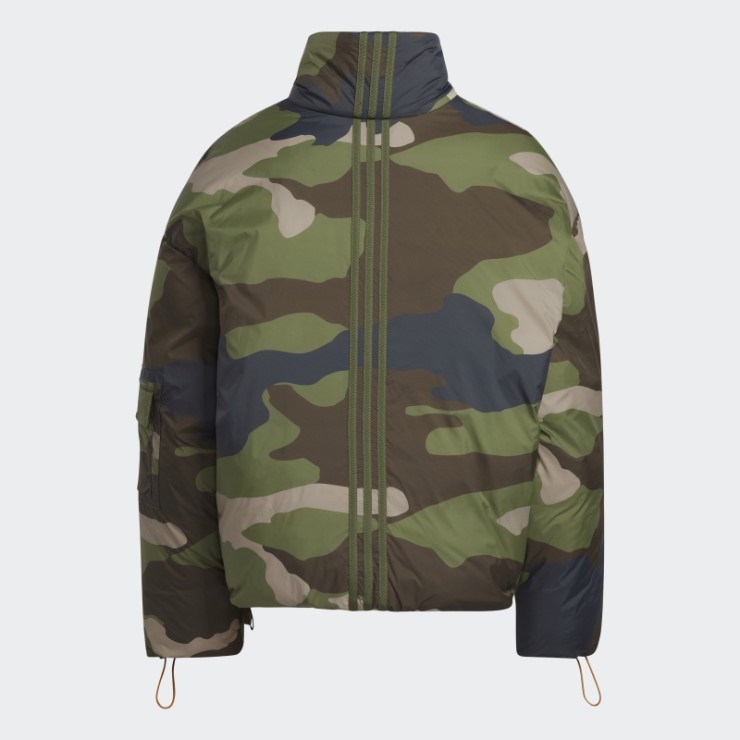 Chamarra Acolchada De Nailon Ligero Adidas Con Estampado De Camuflaje (todos Los Géneros)