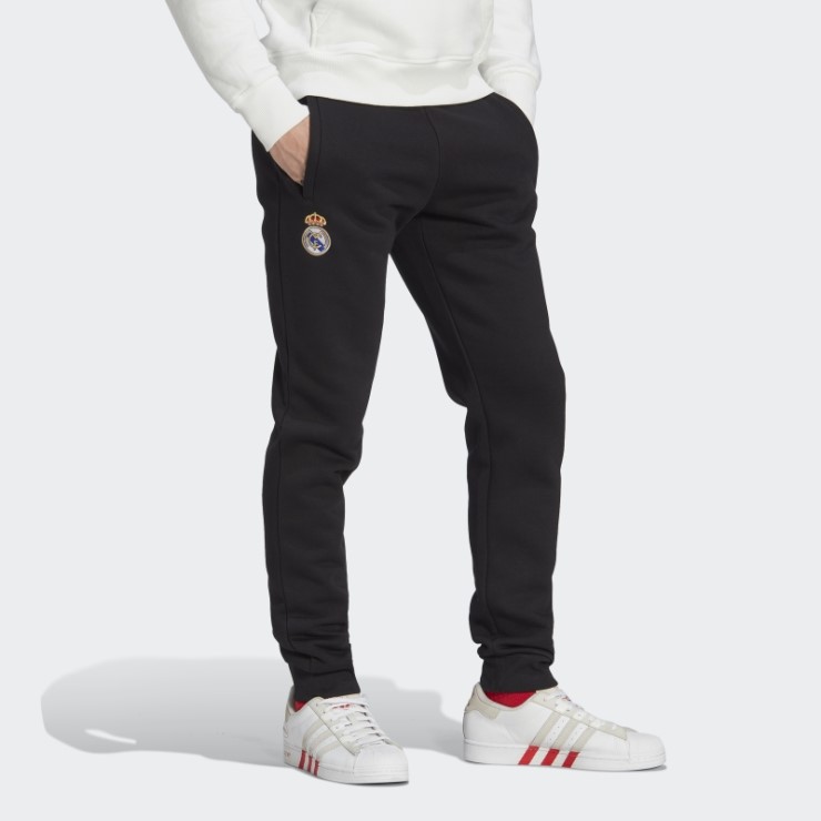 Pantalón De Chándal Negro Essentials Trefoil Del Real Madrid Adidas