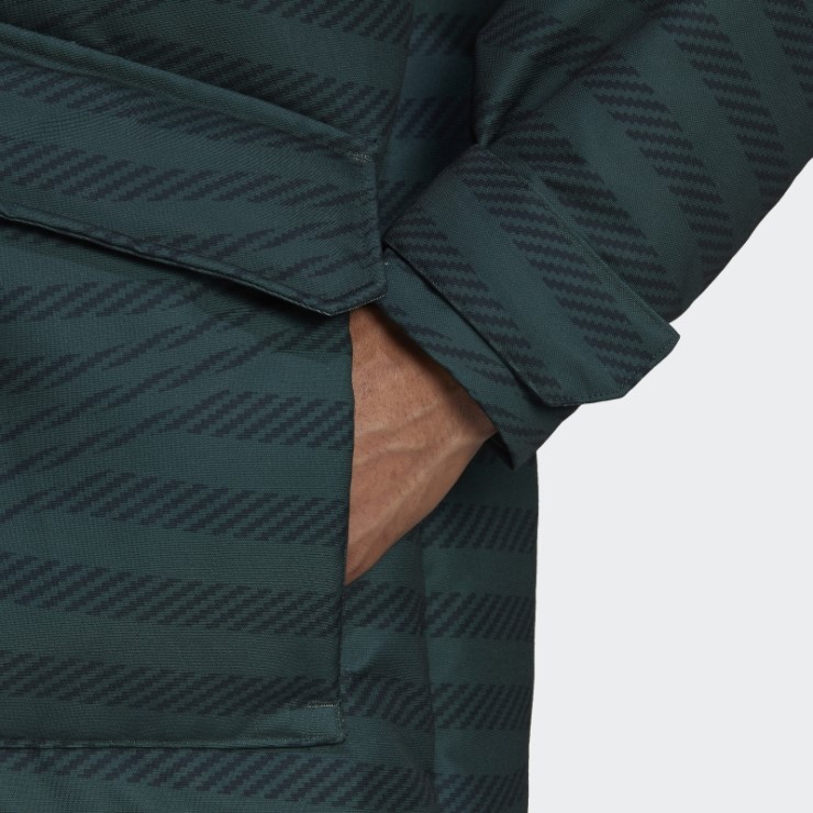 Chamarra Negra Adidas Real Madrid