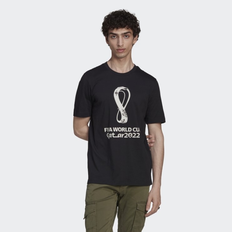 Camiseta Con Gráfico De La Copa Mundial De La Fifa 2022™ Adidas Negra
