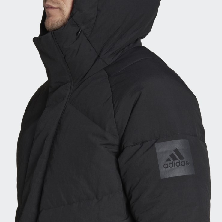 Chamarra Adidas Negra Con Gran Deflector