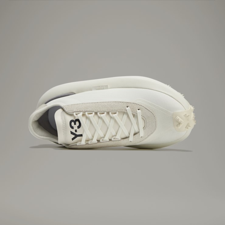 Elegante Y-3 Makura Adidas