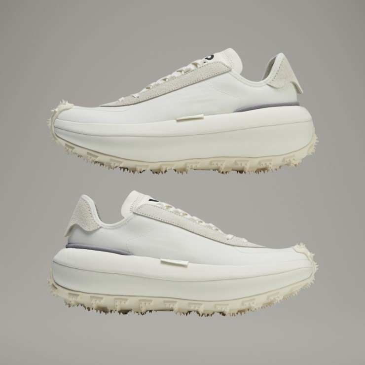 Elegante Y-3 Makura Adidas