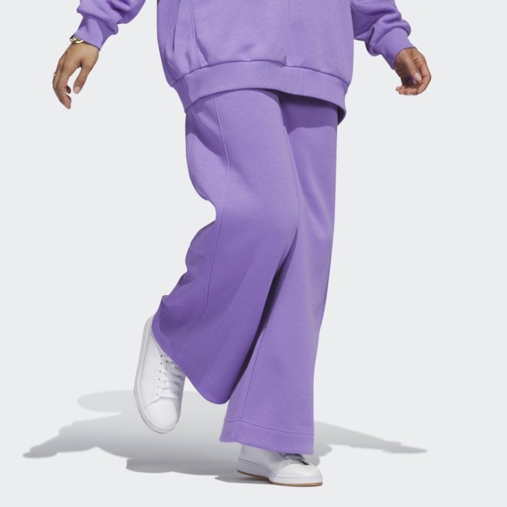 Pantalon Ancho Adidas All Szn Fleece Violeta
