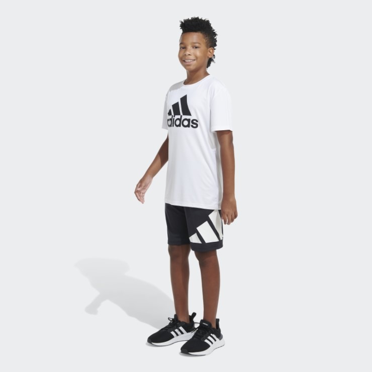 Shorts Adidas Con Logo Lateral Essentials Negro