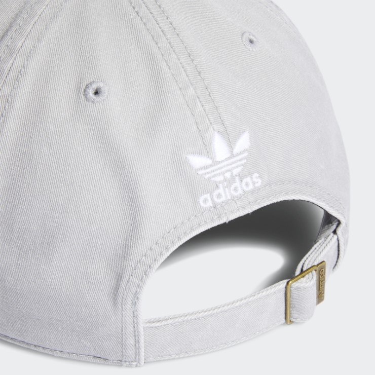 Gorra Adidas Con Tira Trasera Holgada Piedra