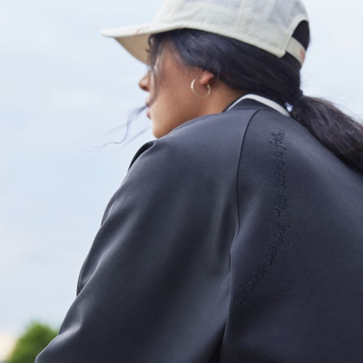 Adidas Chaqueta Bomber Estampada Negra (género Neutral)