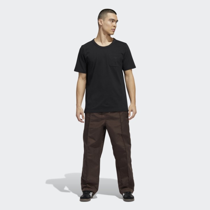 Camiseta Shmoofoil Heavyweight Pocket Negra Adidas